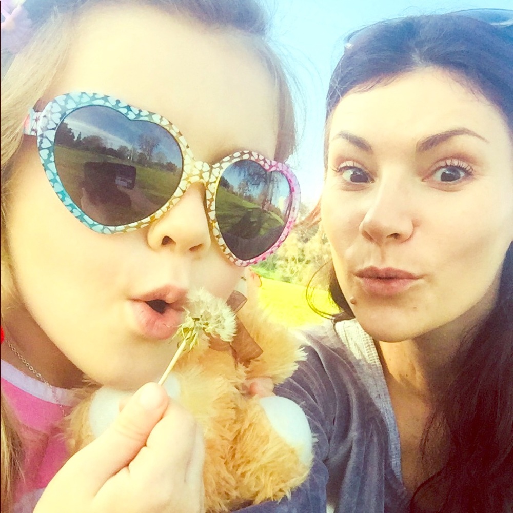 Meet your Posher, Cristina